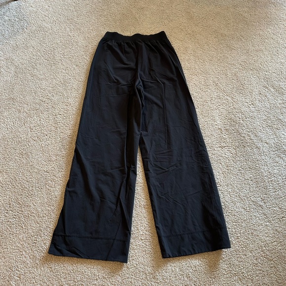 Lululemon Stretch Woven Wide-Leg High-Rise Pant - Picture 7 of 10
